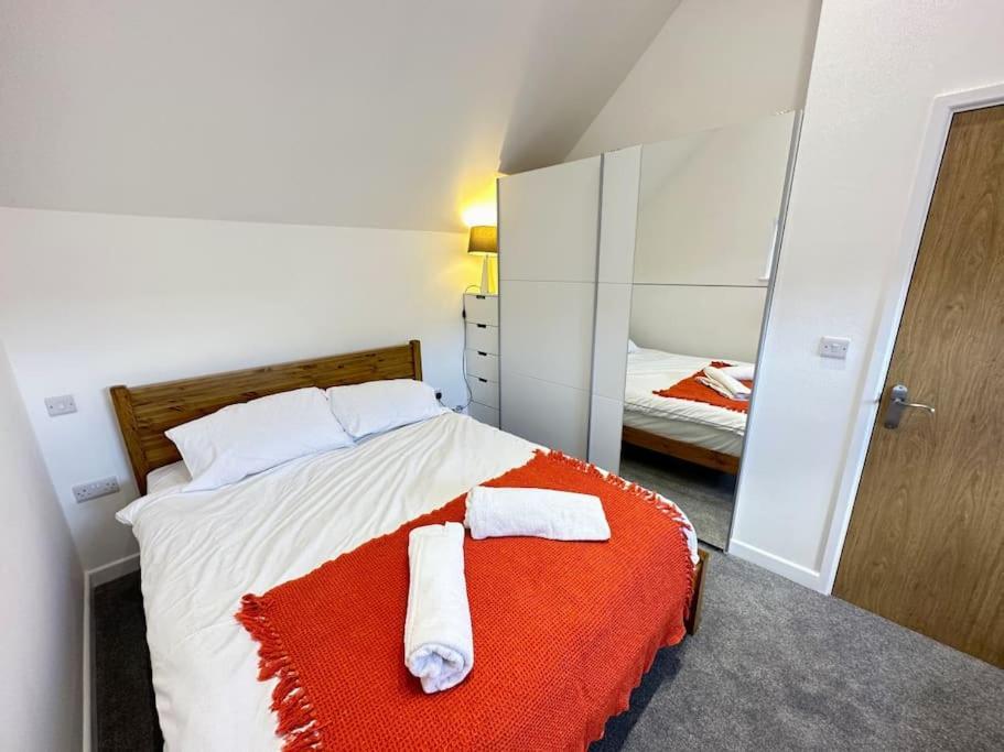 Charming New 2Br Detached House-Central Headington- Wi-Fi, Netflix, Top Location Oxford Dış mekan fotoğraf